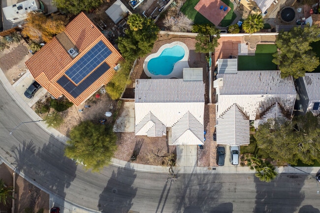 Building Photo - 4408 Rippling Brook Dr