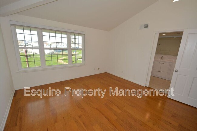 Building Photo - 2847 Harbor Blvd