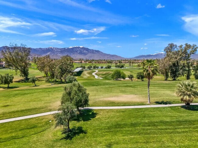 Building Photo - 187 Desert Falls Cir