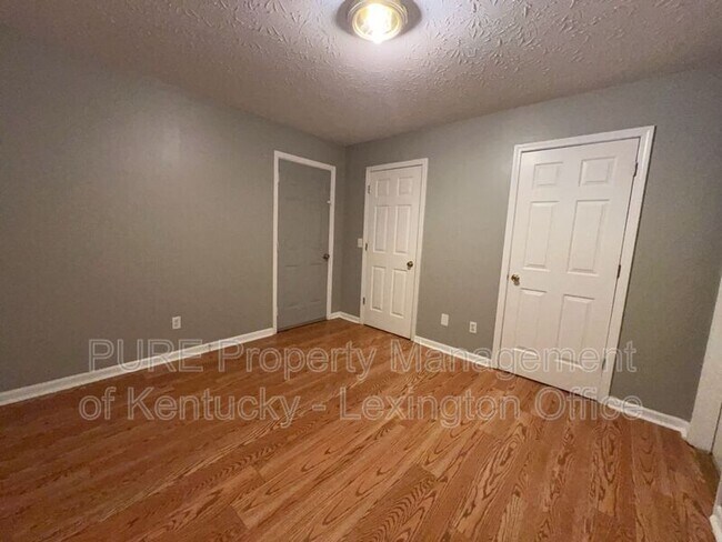 Building Photo - 226 Mousas Way