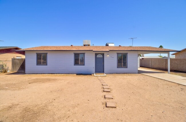 Building Photo - 518 W Battaglia Rd