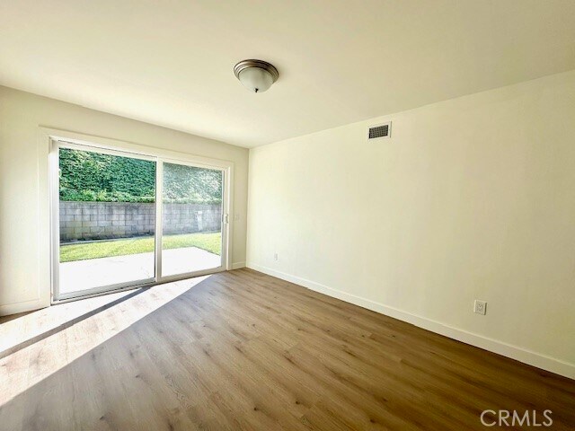 Building Photo - 820 Browning Pl