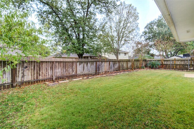 Building Photo - 1411 Township Ct