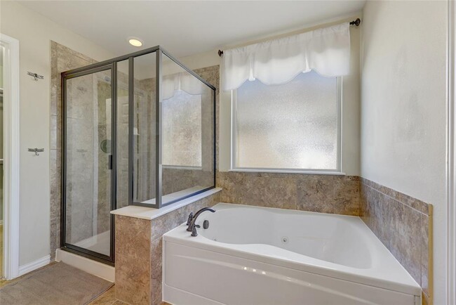 Building Photo - 16105 Travesia Way
