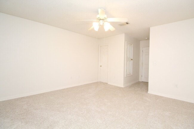 Building Photo - Modern 3-Bedroom Two-Story Home Featuring 2-Car Garage, Open Great Room with Fireplace, Private P...