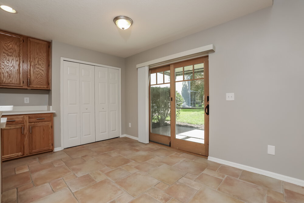 Building Photo - 2253 Heathwood Cir