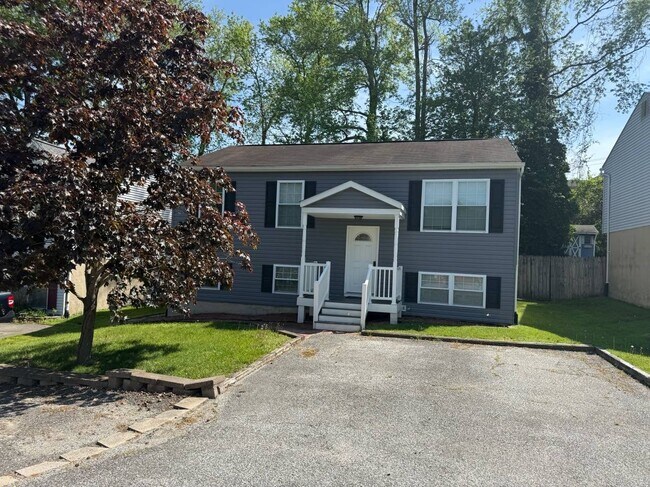 Primary Photo - 3637 8th St