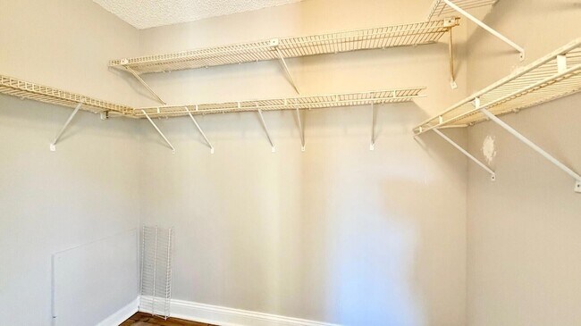 Building Photo - 4717 Sable Pine Cir