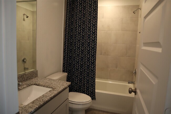 Building Photo - 5806 Aurora Grns Ln
