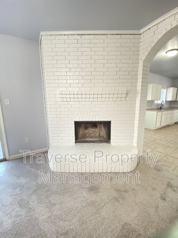 Building Photo - 903 Freshwood Ct