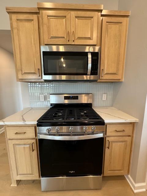 Building Photo - 626 Prairie Dr