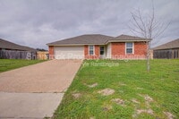 Building Photo - 2017 Red Sage Dr