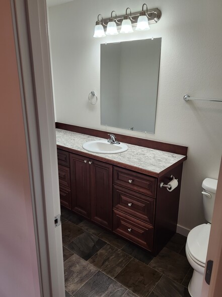 Building Photo - 4036 W Marble Way