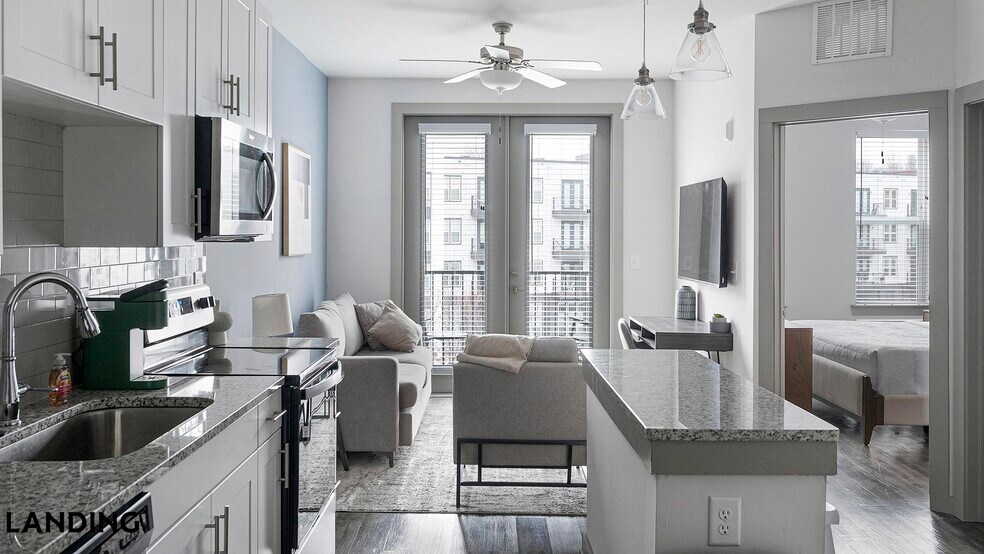 Building Photo - 2165 Nolensville Pk