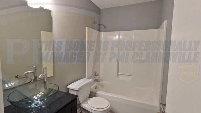 Building Photo - 1352 Chucker Dr