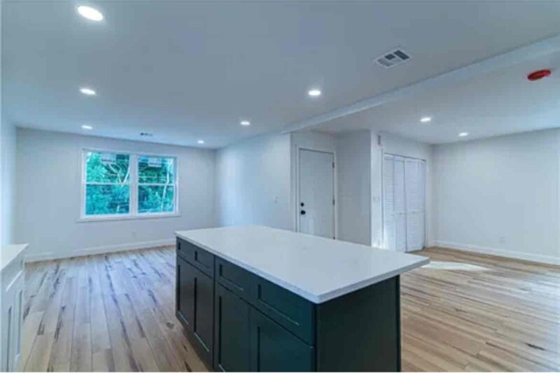 Building Photo - 36 Ridgeway Ave