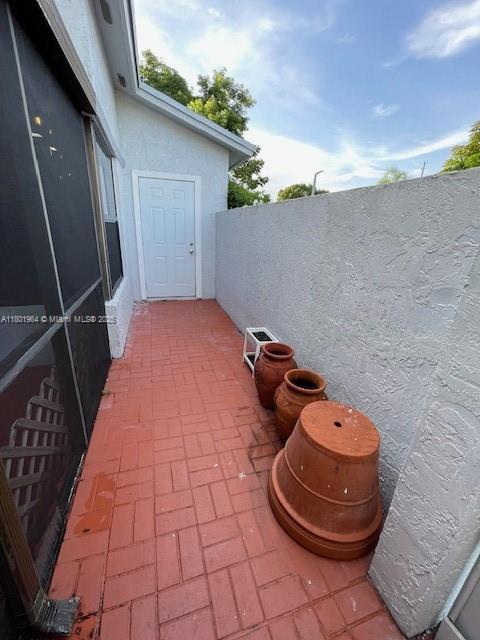 Building Photo - 6466 SW 152nd Cir Pl