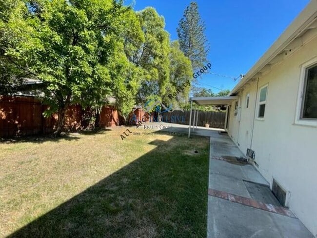 Building Photo - Coming Soon! Perfect Home For You