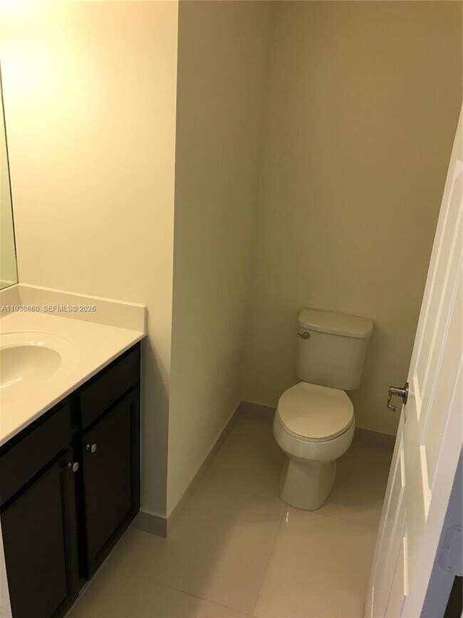 Building Photo - 8807 NW 103rd Ave