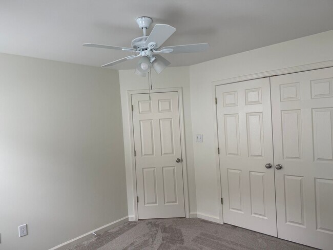 Building Photo - 264 Turnbridge Cir
