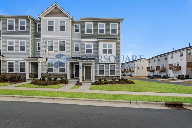 Primary Photo - End Unit Town Home | 2nd Floor Back Deck |...