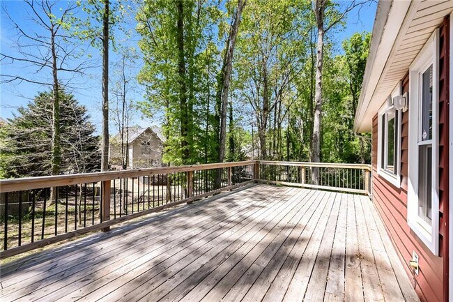 Building Photo - 3039 Jonathan Ct SW