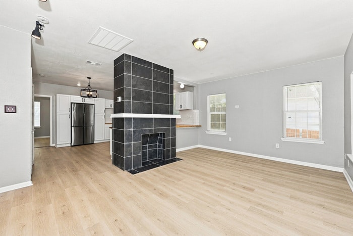 Building Photo - 823 Havendon Cir