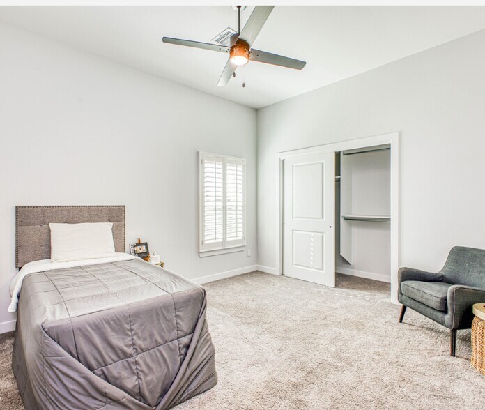 Guest bedroom #3 - 309 Blue Valley Dr