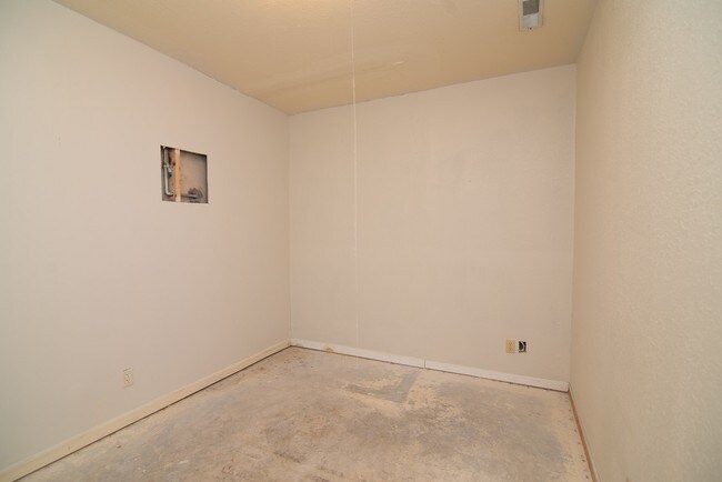 Building Photo - 1314 Remington Way