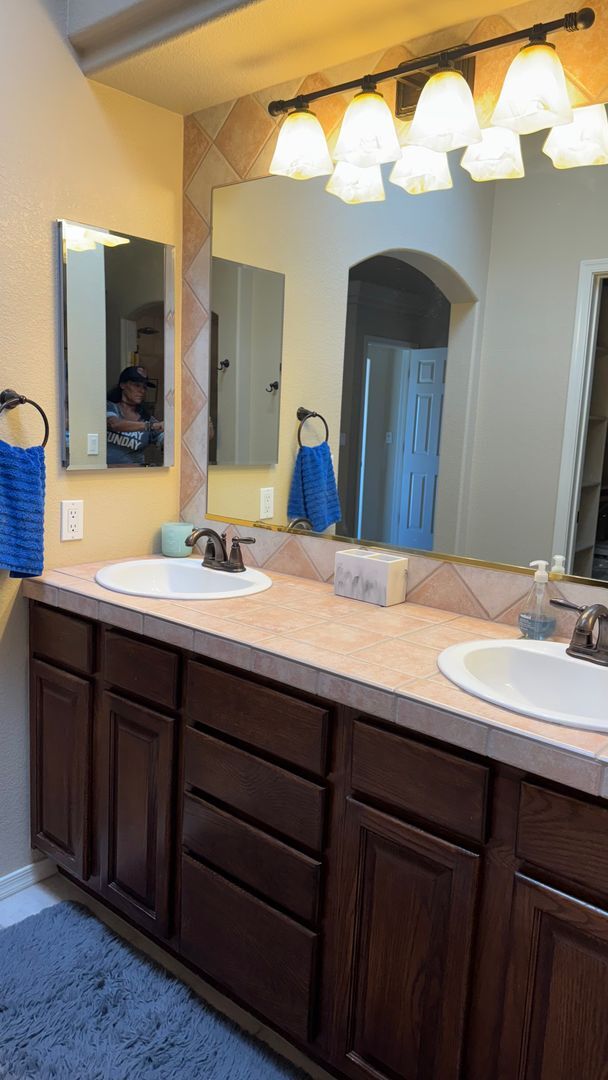 Building Photo - Sunsets, Views & Vibes - Your LHC Escape Awaits!