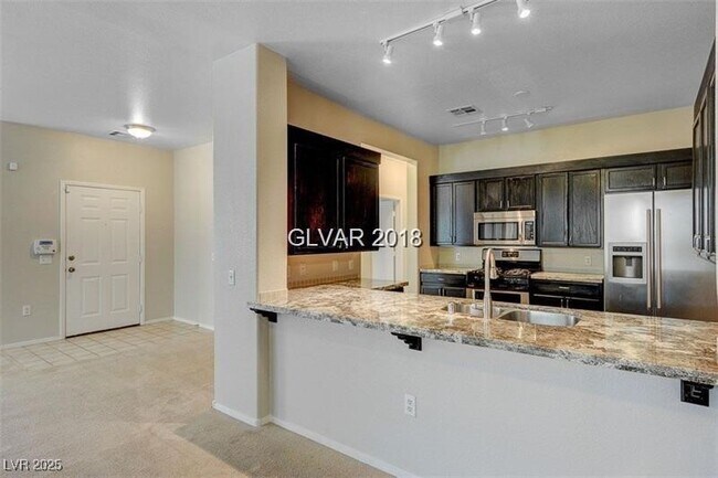 Building Photo - 720 Peachy Canyon Cir