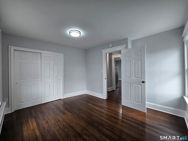 Building Photo - 38 Beverly Ave