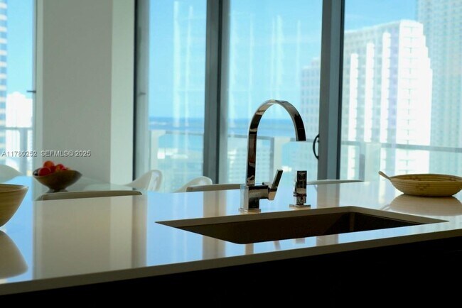 Building Photo - 68 SE 6th St