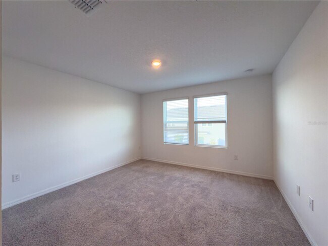 Building Photo - 5060 Spangle Dr