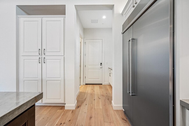 Building Photo - 12378 E Troon Vis Dr