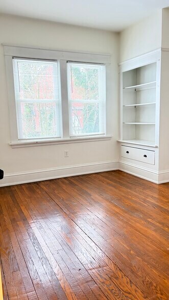 Bedroom 3 fits queen side bed and desk or dresser - 693 Linwood Ave