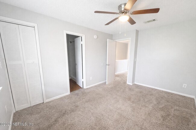 Building Photo - 1357 Kingsley Ave