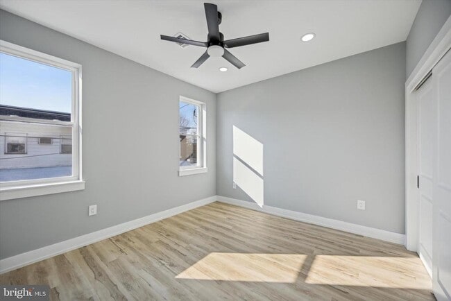 Building Photo - 451 Fitzgerald St