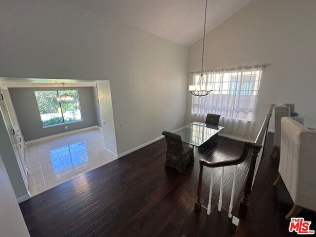 Building Photo - 6501 Bradley Pl