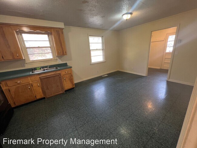 Building Photo - 3 br, 1 bath House - 361 Hickory Grove Rd.