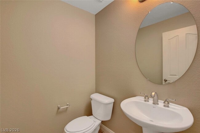 Building Photo - 12125 Vista Linda Ave