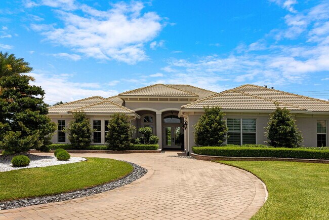 Building Photo - 5202 S Sterling Ranch Cir