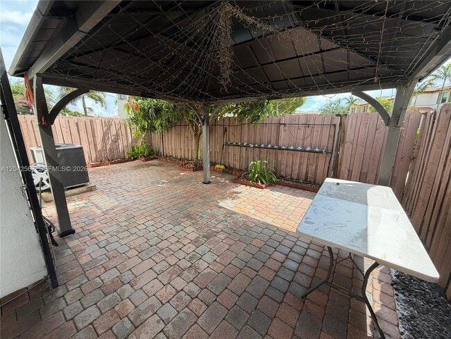 Building Photo - 23991 SW 114th Ct