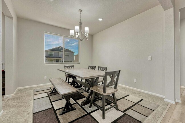 Building Photo - 18205 Marsh Wren Ave