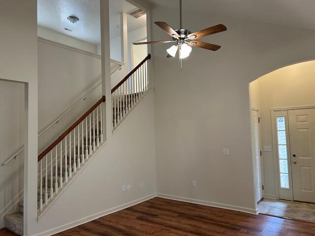 Building Photo - 220 White Oak Trace
