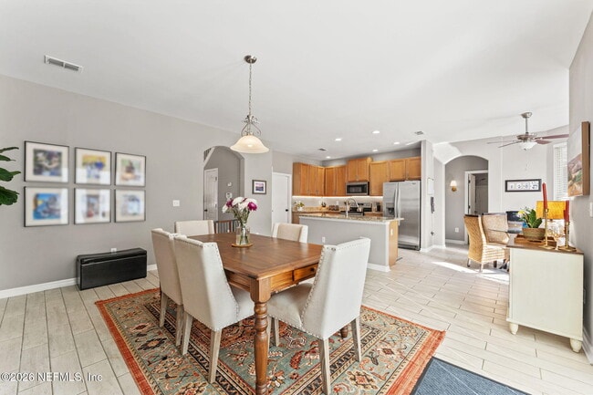 Building Photo - 563 Longmill Ln