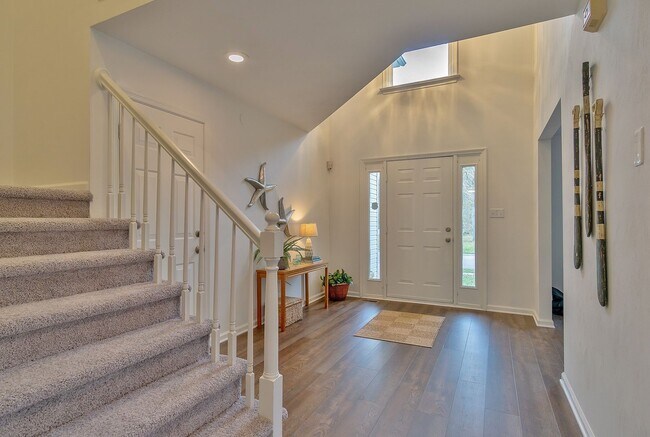 Building Photo - 3-Bedroom Home in Hillcrest Farms on Corne...