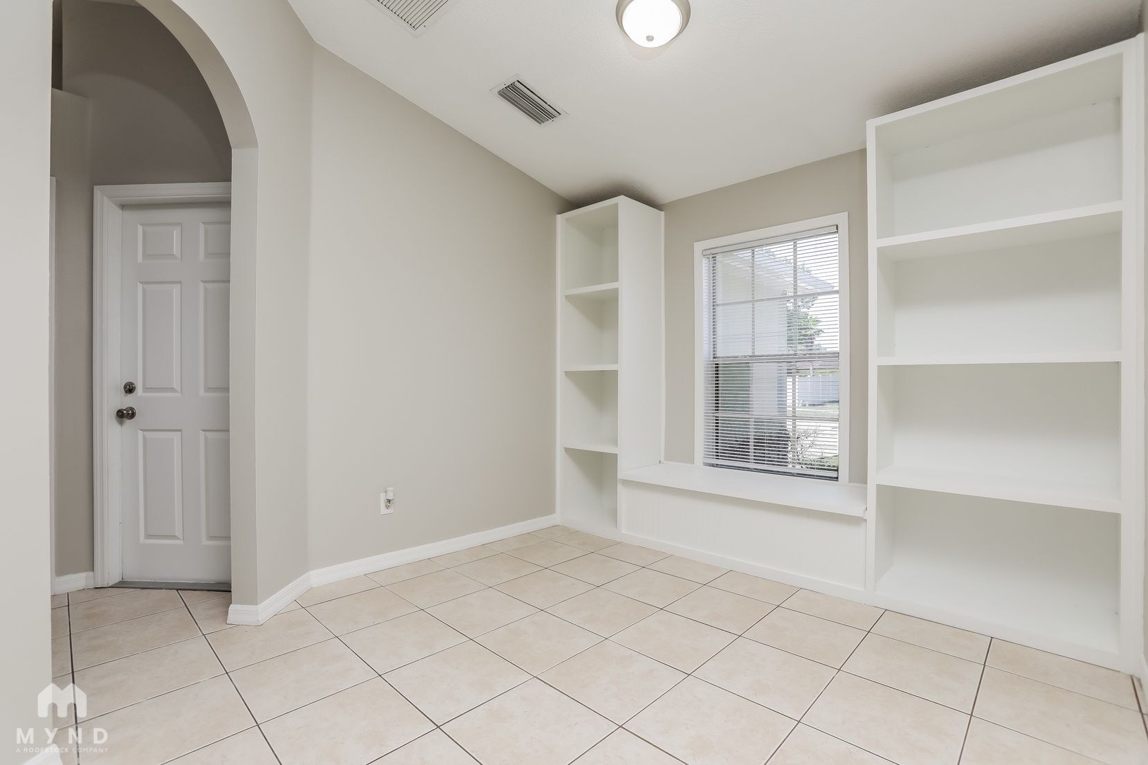 Building Photo - 14428 Peppermill Trail