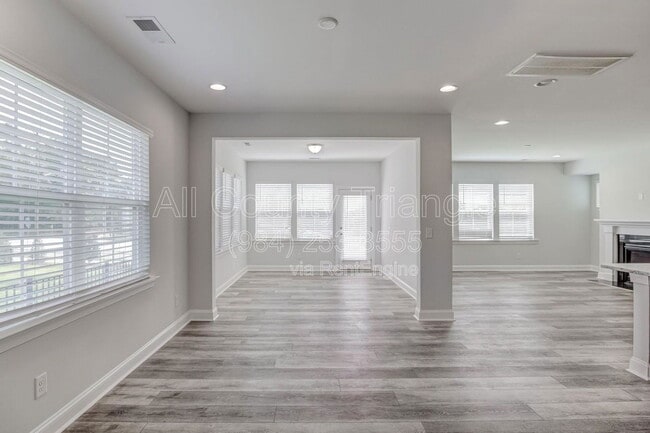 Building Photo - 1101 Premier Key Dr