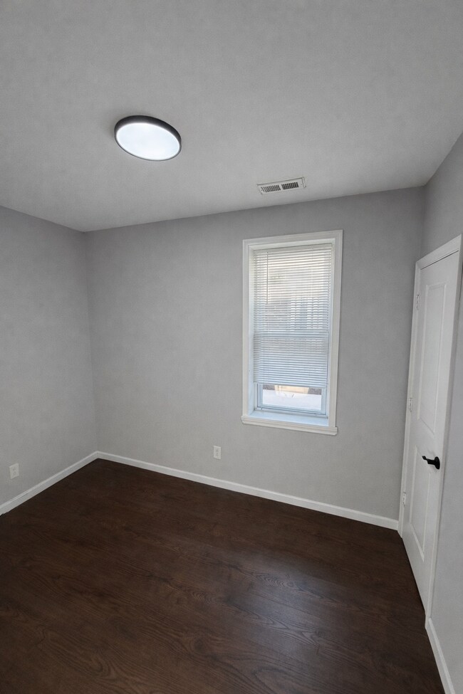 Building Photo - 1809 N 54th St